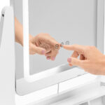 Tualettlaud valgustatud peegli ja tooliga.Tasuta kulleriga koju!