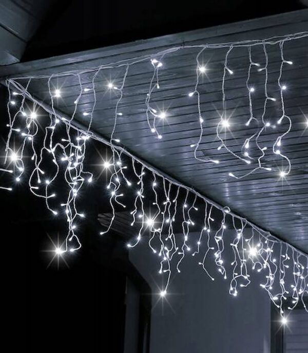 Jõulutuled,jääpurika​d 300led,15m.,külm valge-flash.