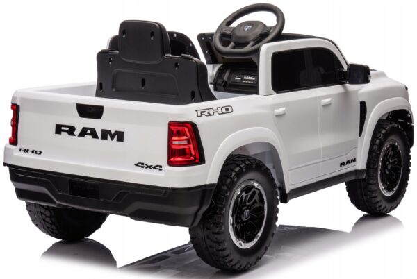 DODGE-RAM-1500-auto-na-akumulator-skora-pilot-miekkie-kola-eva-samochod-12V-ZB618 (2) Laste elektriauto "Dodge RAM 1500" nahkiste,pehmed rattad,MP3,Tasuta kulleriga koju!