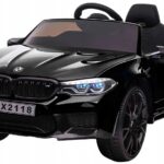 BMW-M5-Competition-na-akumulator-funkcja-drift-skora-pilot-mp3-24V-400WAT-SX2119 (4)